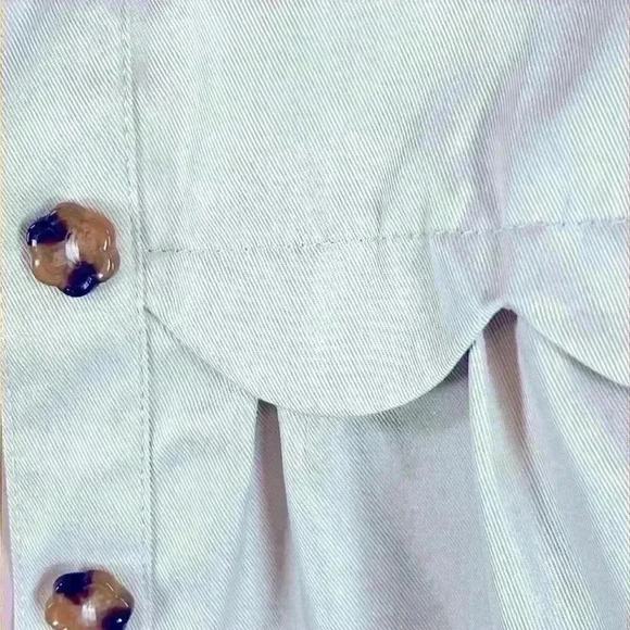 Tahari Infant Raincoat Size 18 months Tan Button-up Scalloped Detail Adorable - Picture 6 of 7